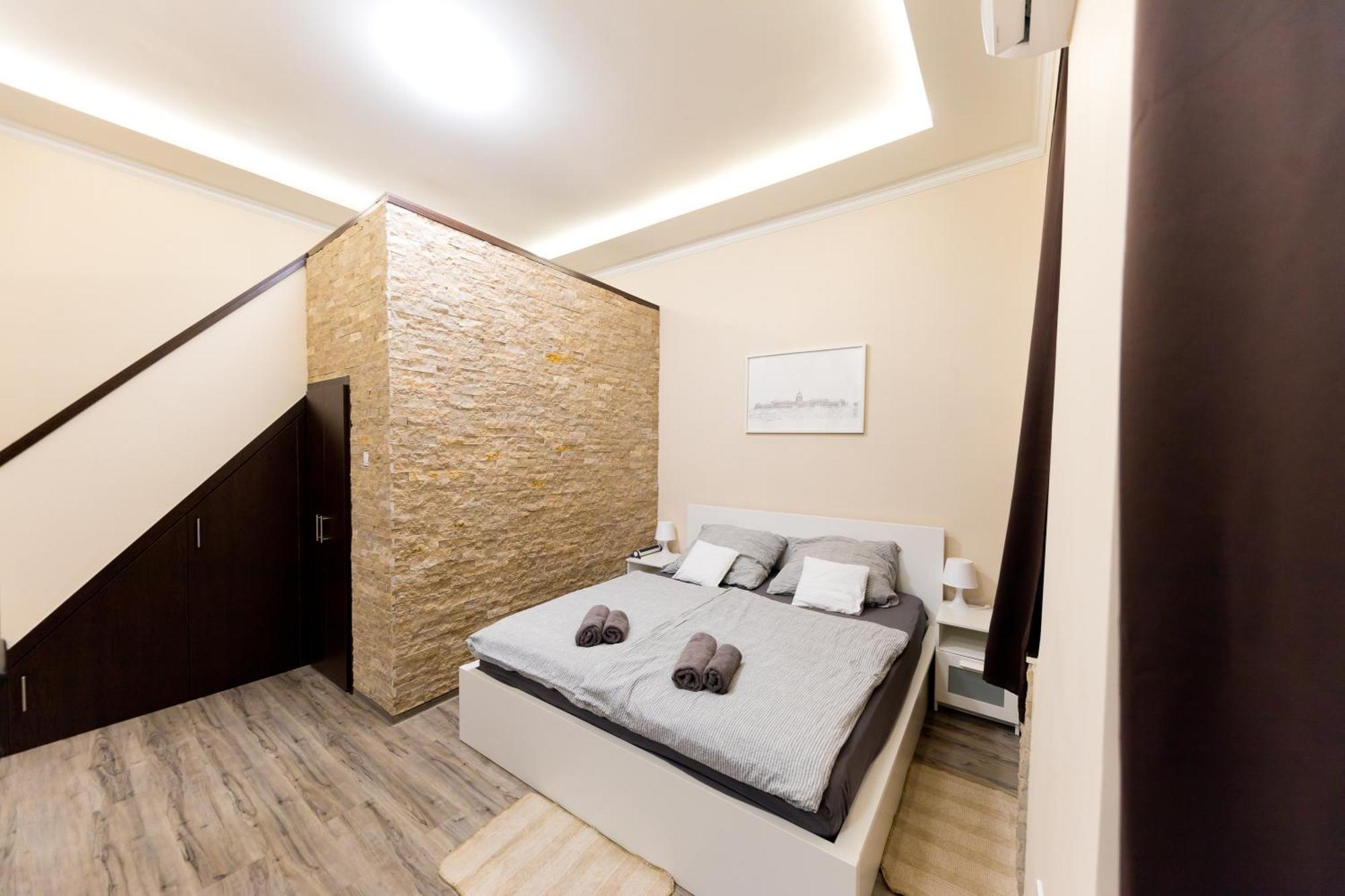 Empirium Apartman Budapest Luaran gambar